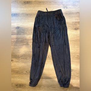 SKIMS Velour Jogger soot Brown Joggers like new